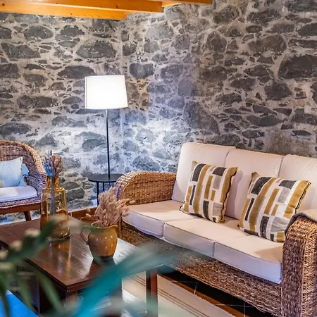 Rainbow By Homie * 蓬塔杜帕戈